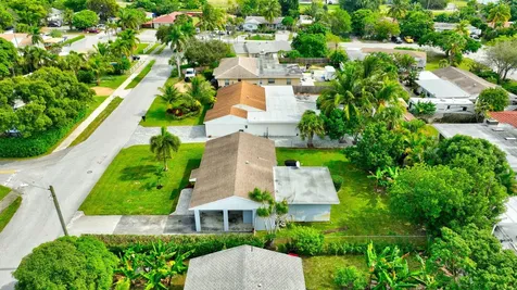 254 Ne 22nd Street Delray Beach FL 33444