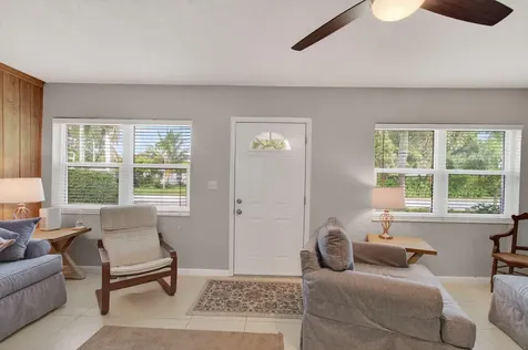 254 Ne 22nd Street Delray Beach FL 33444