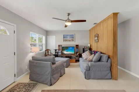 254 Ne 22nd Street Delray Beach FL 33444