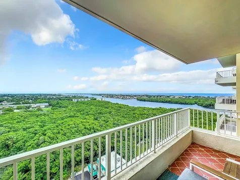 700 E Boynton Beach Boulevard Boynton Beach FL 33435