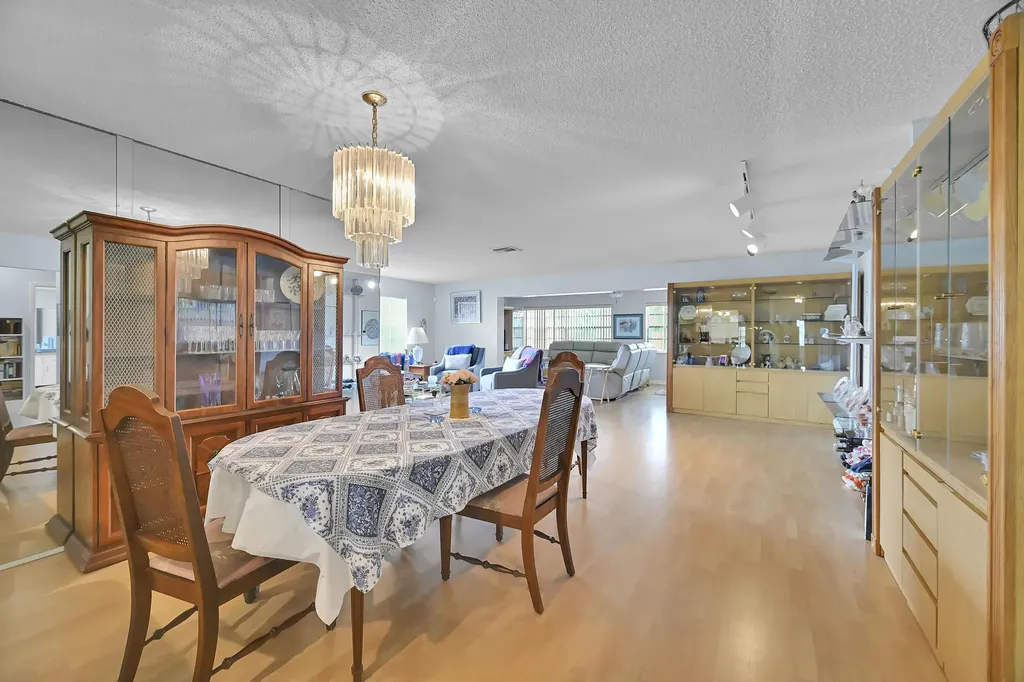 6127 Rainbow Circle Greenacres FL 33463