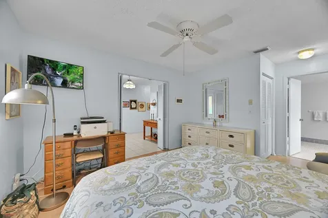 6127 Rainbow Circle Greenacres FL 33463