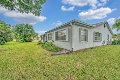 6127 Rainbow Circle Greenacres FL 33463