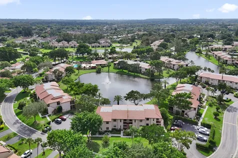 9293 Vista Del Lago Boca Raton FL 33428