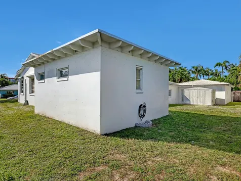 225 Linda Lane Palm Beach Shores FL 33404