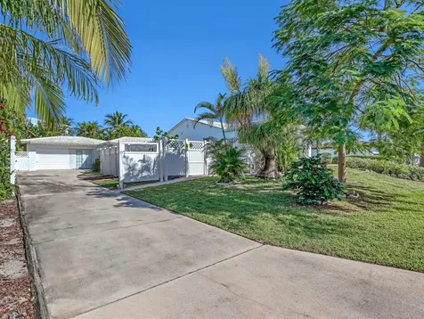 225 Linda Lane Palm Beach Shores FL 33404