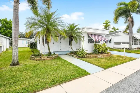4300 Se Saint Lucie Boulevard Stuart FL 34997