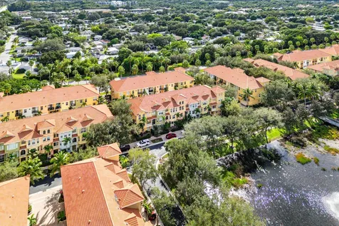 2446 San Pietro Circle Palm Beach Gardens FL 33410