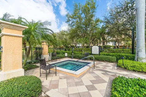 2446 San Pietro Circle Palm Beach Gardens FL 33410