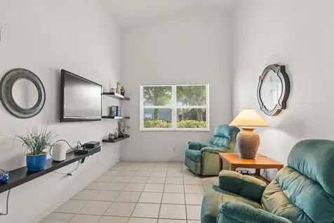 410 Nw Tuscany Court Port Saint Lucie FL 34986