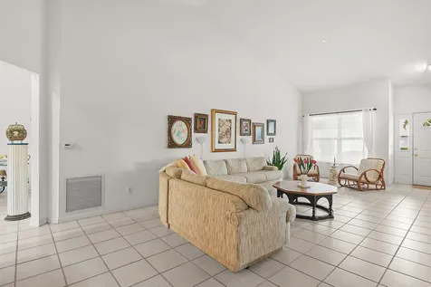 410 Nw Tuscany Court Port Saint Lucie FL 34986