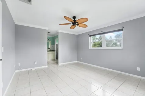 1205 S Lakes End Drive Fort Pierce FL 34982