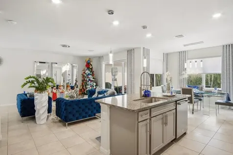 1592 Bursera Terrace Hollywood FL 33021