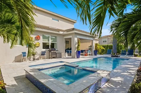 1592 Bursera Terrace Hollywood FL 33021