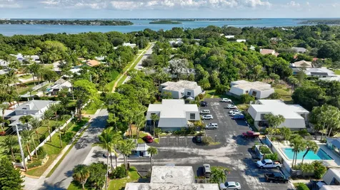 3860 Jefferson Street Stuart FL 34997