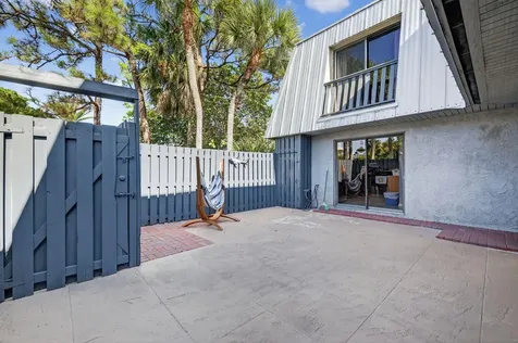 3860 Jefferson Street Stuart FL 34997