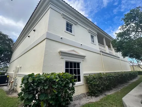 12010 Us Highway 1 North Palm Beach FL 33408