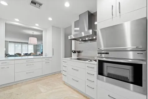 127 Peruvian Avenue Palm Beach FL 33480