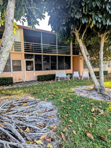 7 Hastings A West Palm Beach FL 33417
