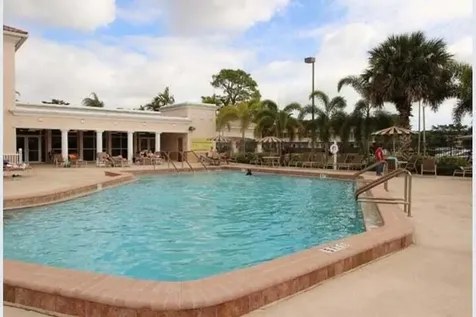 7 Hastings A West Palm Beach FL 33417
