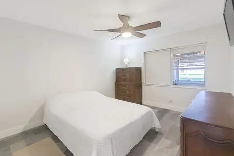 7 Hastings A West Palm Beach FL 33417