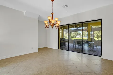 5811 Nw Blue Bonnet Court Port Saint Lucie FL 34986