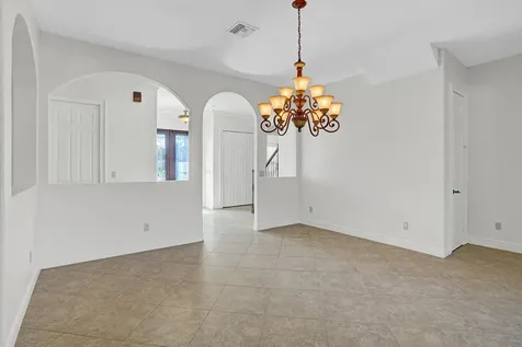 5811 Nw Blue Bonnet Court Port Saint Lucie FL 34986