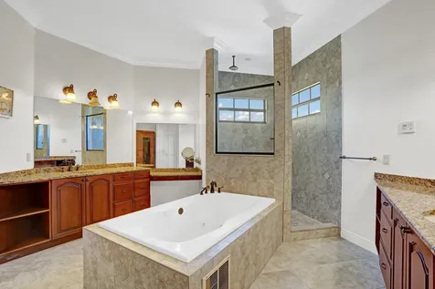 5811 Nw Blue Bonnet Court Port Saint Lucie FL 34986