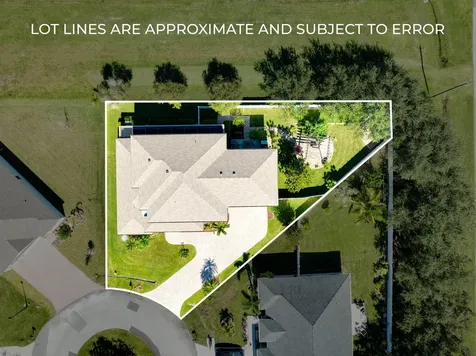5811 Nw Blue Bonnet Court Port Saint Lucie FL 34986