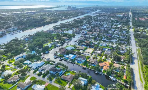 2169 Driftwood Circle Palm Beach Gardens FL 33410