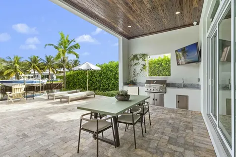 2169 Driftwood Circle Palm Beach Gardens FL 33410