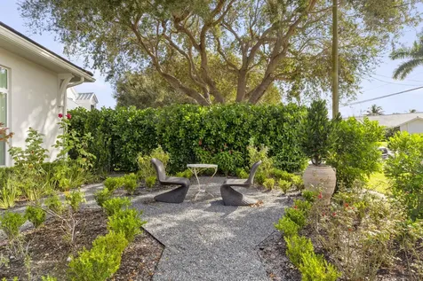 2169 Driftwood Circle Palm Beach Gardens FL 33410