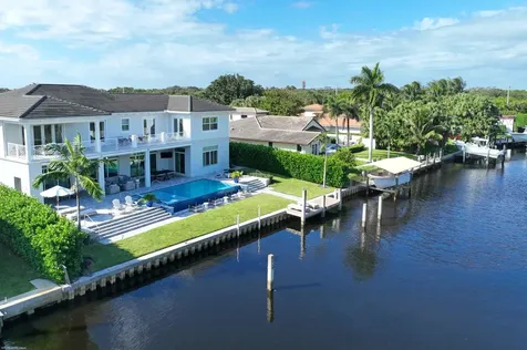 2169 Driftwood Circle Palm Beach Gardens FL 33410