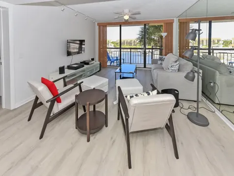 2401 Marina Isle Way Jupiter FL 33477