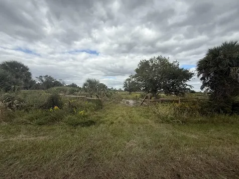 18677 NW 270th Street Okeechobee FL 34972