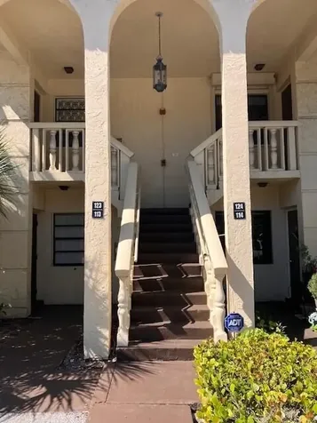 140 S Cypress Road Pompano Beach FL 33060
