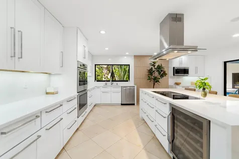 12677 Pineacre Lane Wellington FL 33414
