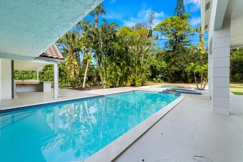 12677 Pineacre Lane Wellington FL 33414
