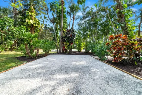 12677 Pineacre Lane Wellington FL 33414
