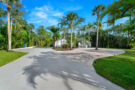 12677 Pineacre Lane Wellington FL 33414