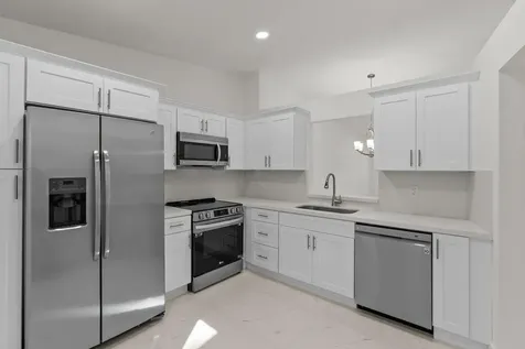 8273 Springtree Road Boca Raton FL 33496