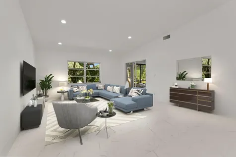 8273 Springtree Road Boca Raton FL 33496