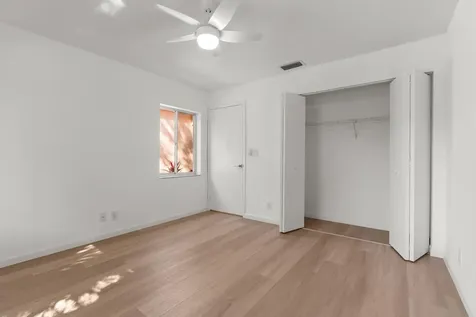 8273 Springtree Road Boca Raton FL 33496