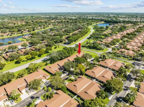 8273 Springtree Road Boca Raton FL 33496
