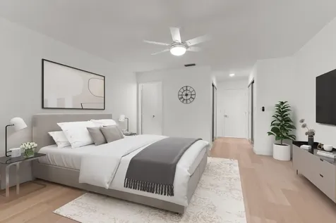 8273 Springtree Road Boca Raton FL 33496