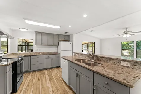 2733 Sw Thunderbird Trail Stuart FL 34997