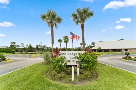 2733 Sw Thunderbird Trail Stuart FL 34997