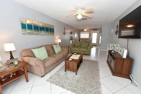2182 Ne 1st Way Boynton Beach FL 33435