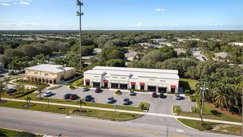 8825 SE Federal Highway Hobe Sound FL 33455