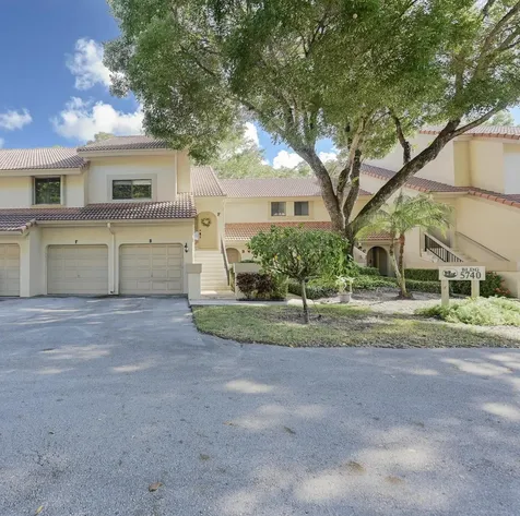 5740 Coach House Circle Boca Raton FL 33486
